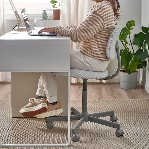 IKEA BLECKBERGET swivel chair, Klovsta white/gray , IKEA Sale | 75834DOLK